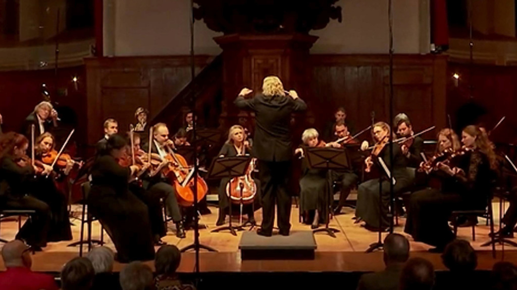 Haydn - Sinfonía nº 45 'Los adioses'