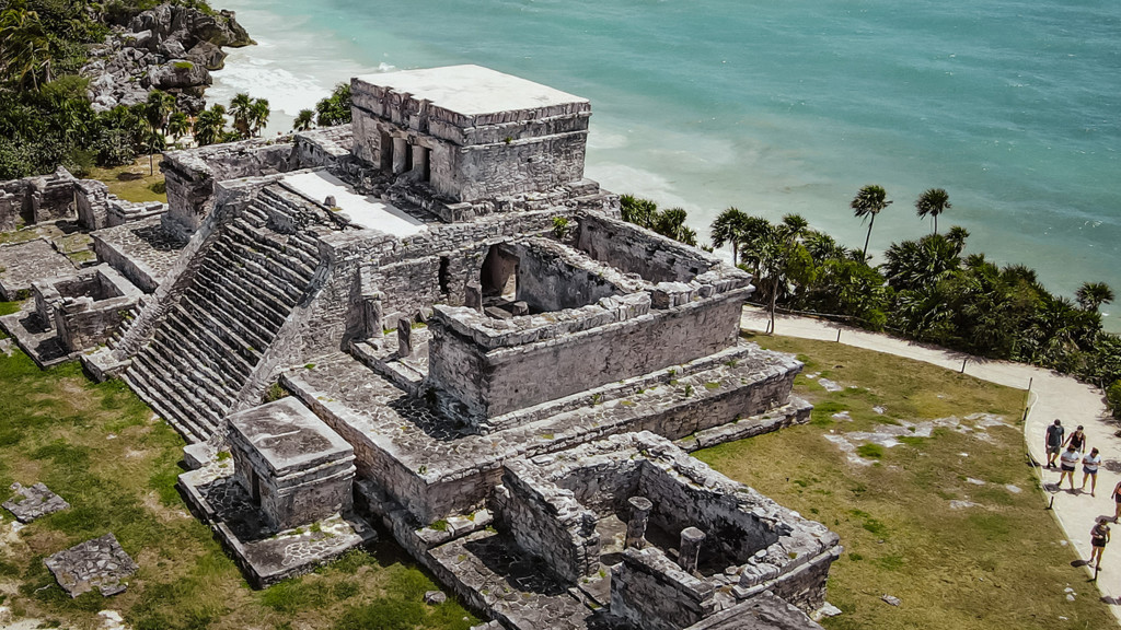 Mayas: secretos de las últimas ciudades