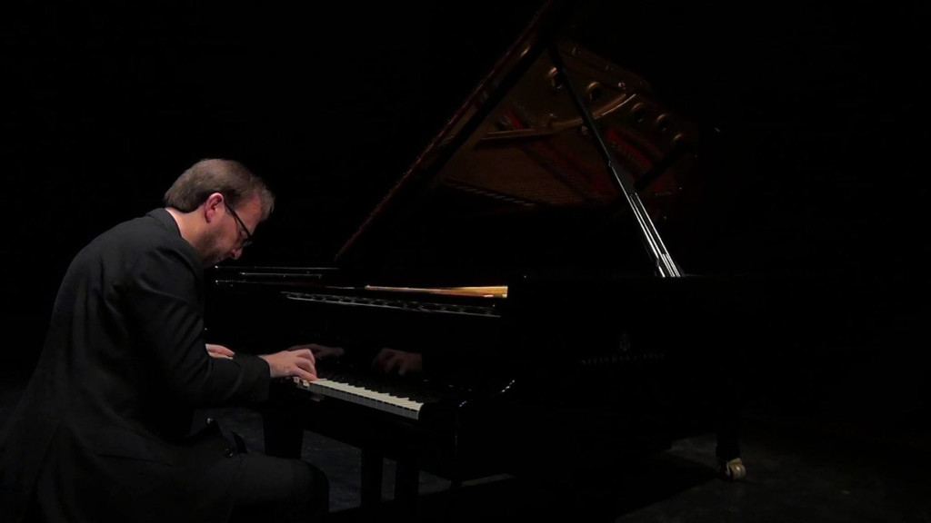 Obras para piano de Skriabin, Berg y Beethoven