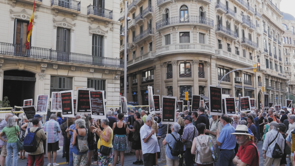Nits sense ficció: Laietana, 43. El cau de la Bèstia