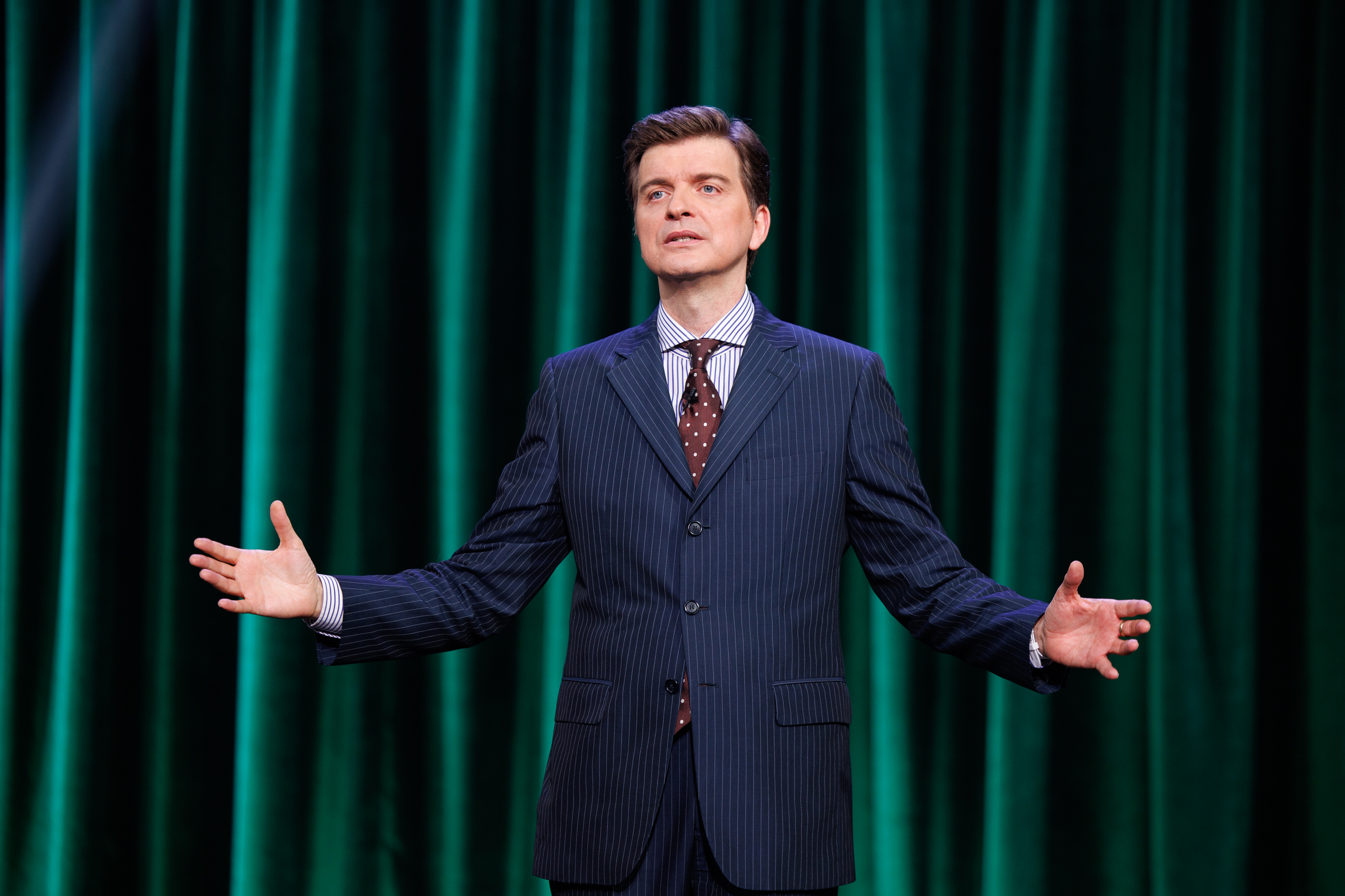 Marc Giró estrena la segunda temporada de 'Cara al Show' con un afilado monólogo sobre Ceuta