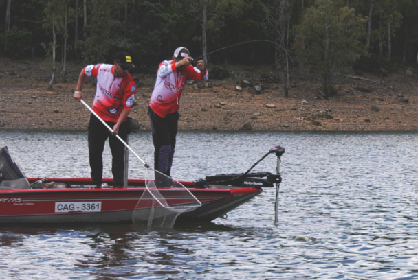 Black Bass en post freza