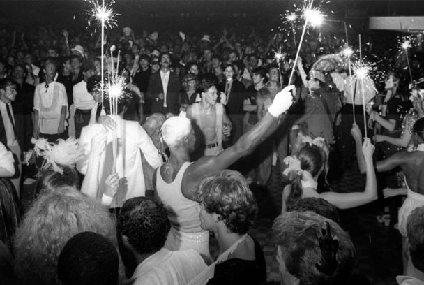 ¡Guerra a la música disco!