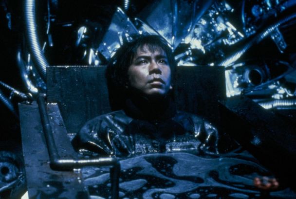 Tetsuo II: El cuerpo martillo