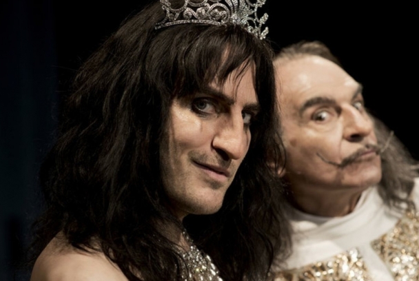 Dalí y Cooper