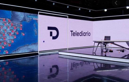 TVE inaugura el nuevo plató de sus telediarios