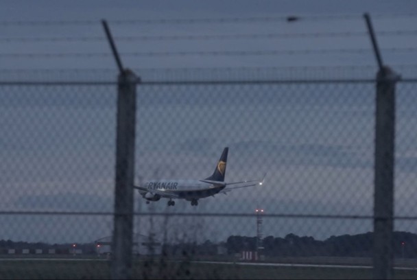 30 minuts: Ryanair, l'ombra del baix cost