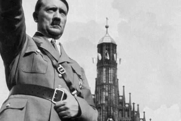7 días que crearon al Fuhrer