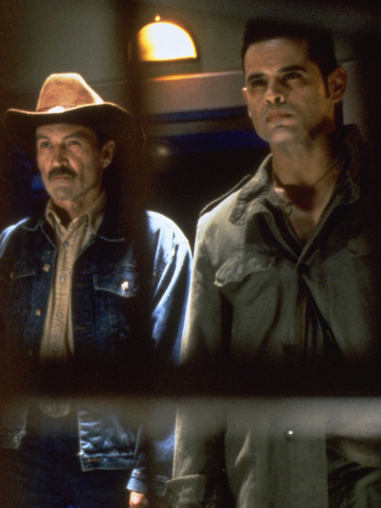 Abierto hasta el amanecer 2 Texas Blood Money SincroGuia TV