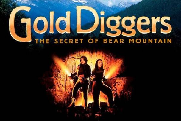  Gold Diggers: The Secret of Bear Mountain [DVD] : Christina  Ricci, Anna Chlumsky, Polly Draper, Brian Kerwin, Diana Scarwid, David  Keith, Kevin James Dobson, Martin Bregman, Michael Bregman, Rolf Deyhle,  Barry