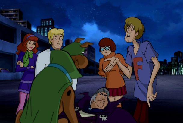 Scooby-doo la mascara del halcón azul