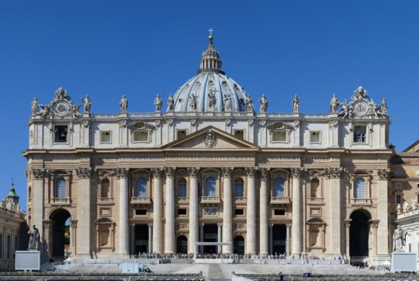 Construyendo el Vaticano