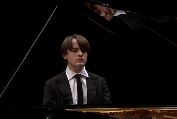 Daniil Trifonov joue Bach Beethoven et Liszt