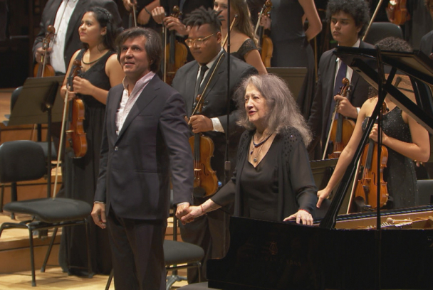 Martha Argerich et l'Orquestra Neojiba à la Philharmonie de Paris