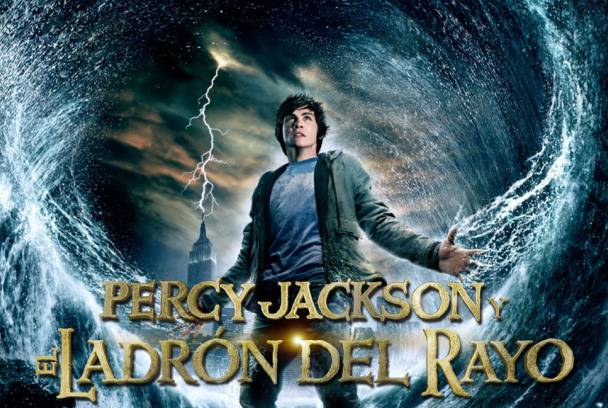 Percy Jackson y el ladrón del rayo - Chris Columbus •