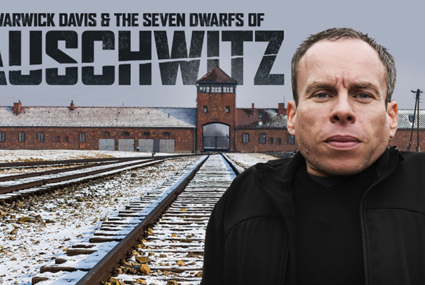 Warwick Davis y los enanos de Auschwitz